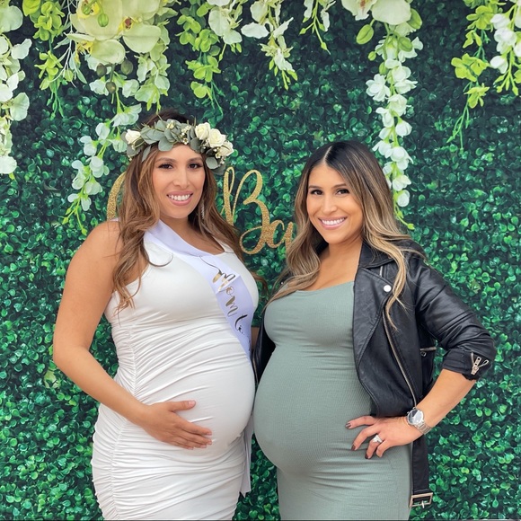 Fitted Green Spaghetti Strap Slit Dress - Picture 3 of 4